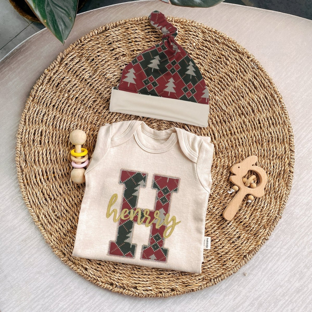 Personalized 1st Christmas baby boy Knitted Romper and Hat Set Embroidered - Christmas Newborn Gifts - Newborn Coming Home Outfit - BabiChic