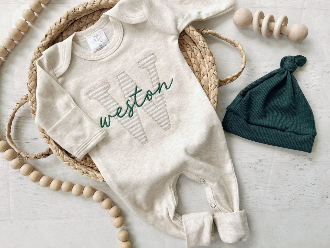 Personalized Neutral Baby Romper & Hat Set, Customized Infant Coming Home Outfit, Sleep Footies Green - BabiChic