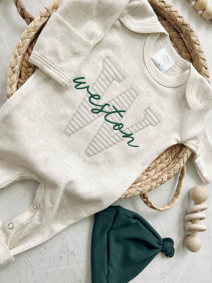 Personalized Neutral Baby Romper & Hat Set, Customized Infant Coming Home Outfit, Sleep Footies Green - BabiChic