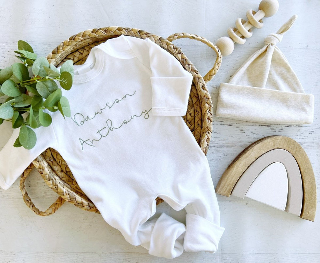 Personalized White And Sage Baby Romper And Hat Set, Neutral Custom Coming Home Outfit, Baby Shower Gift - BabiChic