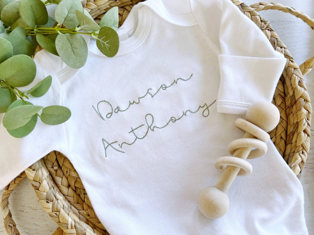 Personalized White And Sage Baby Romper And Hat Set, Neutral Custom Coming Home Outfit, Baby Shower Gift - BabiChic