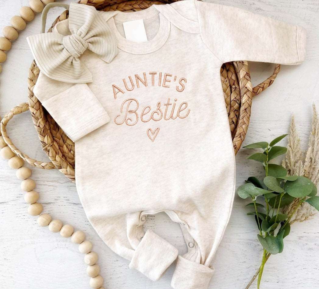 Embroidered Auntie's Bestie Baby Romper Onesies, Aunt Pregnancy Announcement, New Aunt Gift, Baby Shower Gift - BabiChic