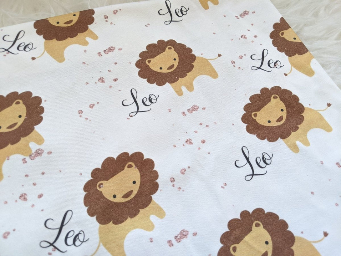 Personalized baby blanket and fold over hat, baby Lion personalized name swaddle, newborn baby girl baby boy, baby shower arrival baby gift - BabiChic