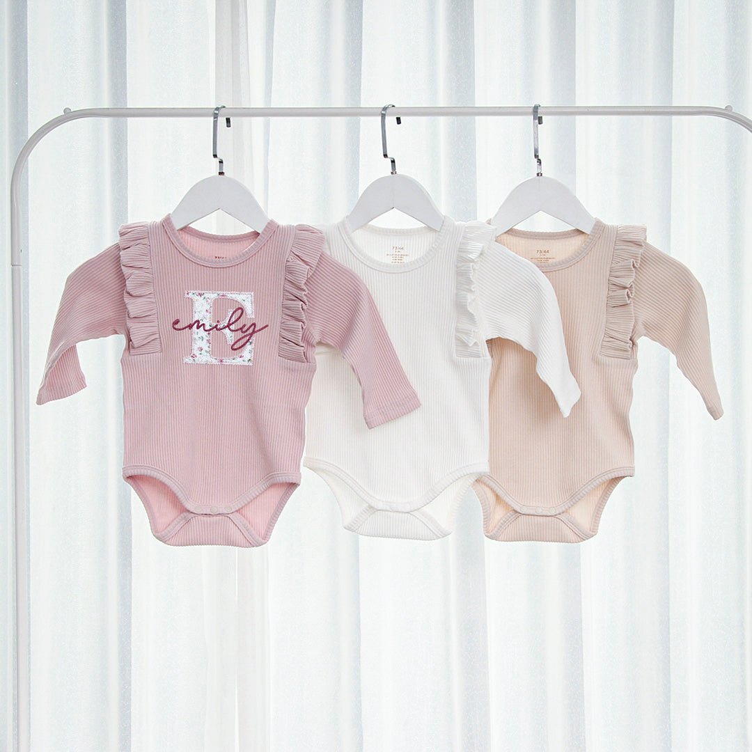 Personalized Baby Long Sleeve Onesies With Ruffled Shoulders And Bow Headband Walking Outfits For Girls - BabiChic