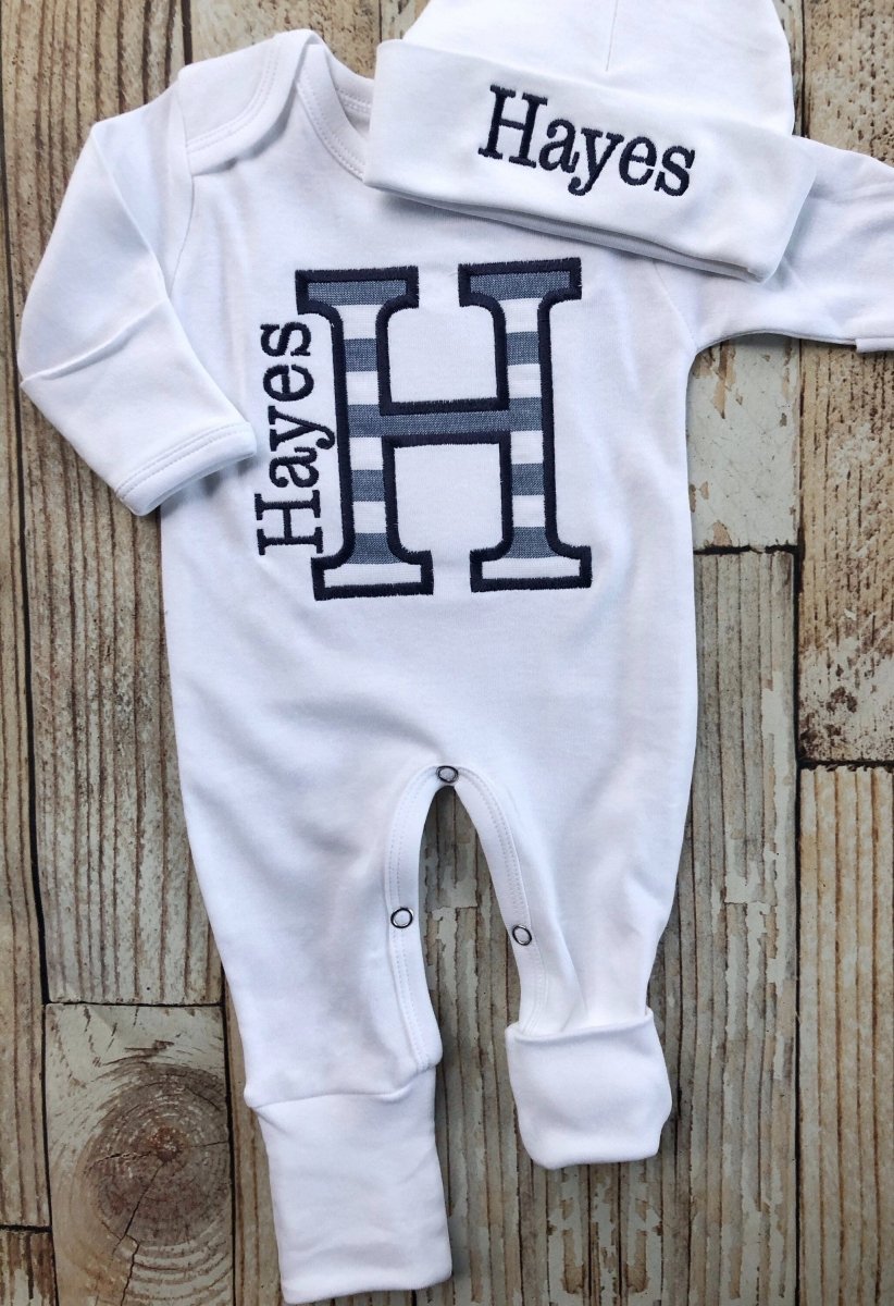 Personalized Baby Romper & Hat Set, Custom Infant Boy Coming Home Outfit, Gray Sleeper With Footies - BabiChic