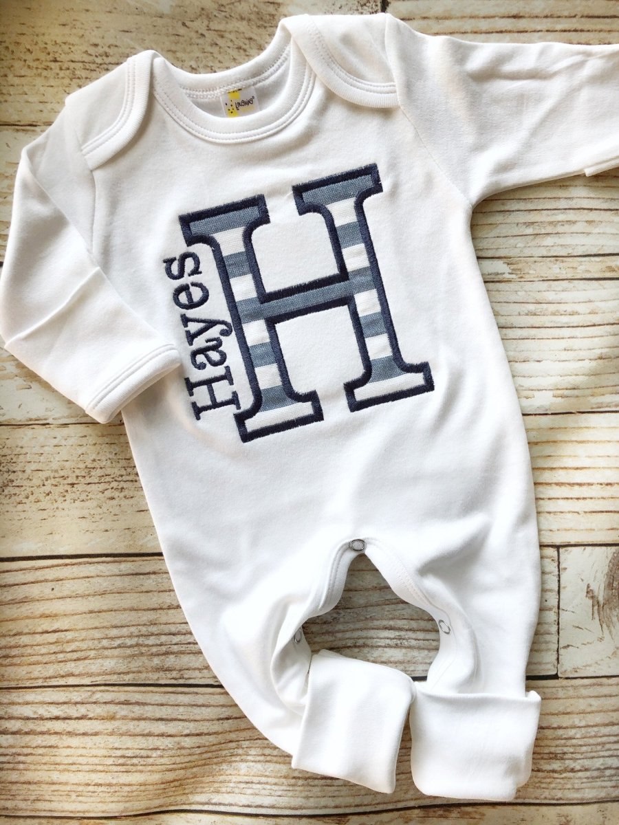 Personalized Baby Romper & Hat Set, Custom Infant Boy Coming Home Outfit, Gray Sleeper With Footies - BabiChic