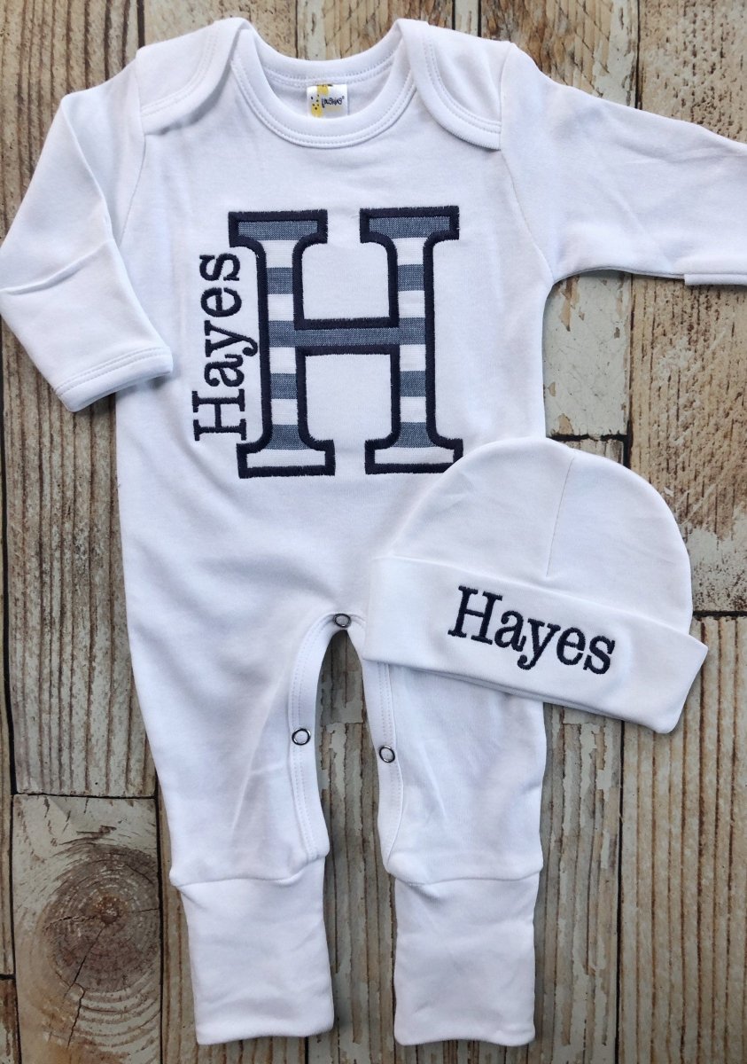 Personalized Baby Romper & Hat Set, Custom Infant Boy Coming Home Outfit, Gray Sleeper With Footies - BabiChic