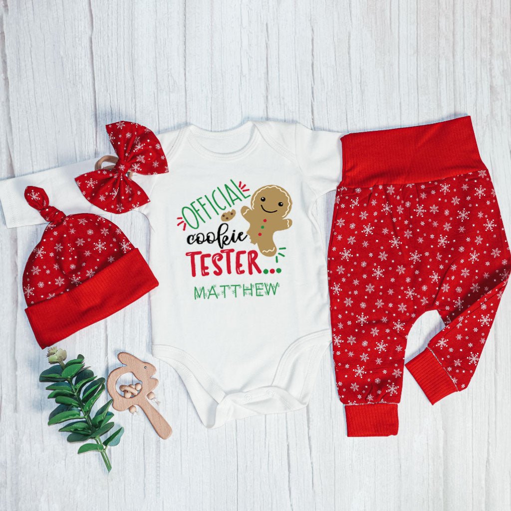 Personalized Christmas Neutral Baby Onesies and Long Pants Set | Gingerbread Cookies My First Christmas Baby Name | Newborn Xmas Outfit - BabiChic