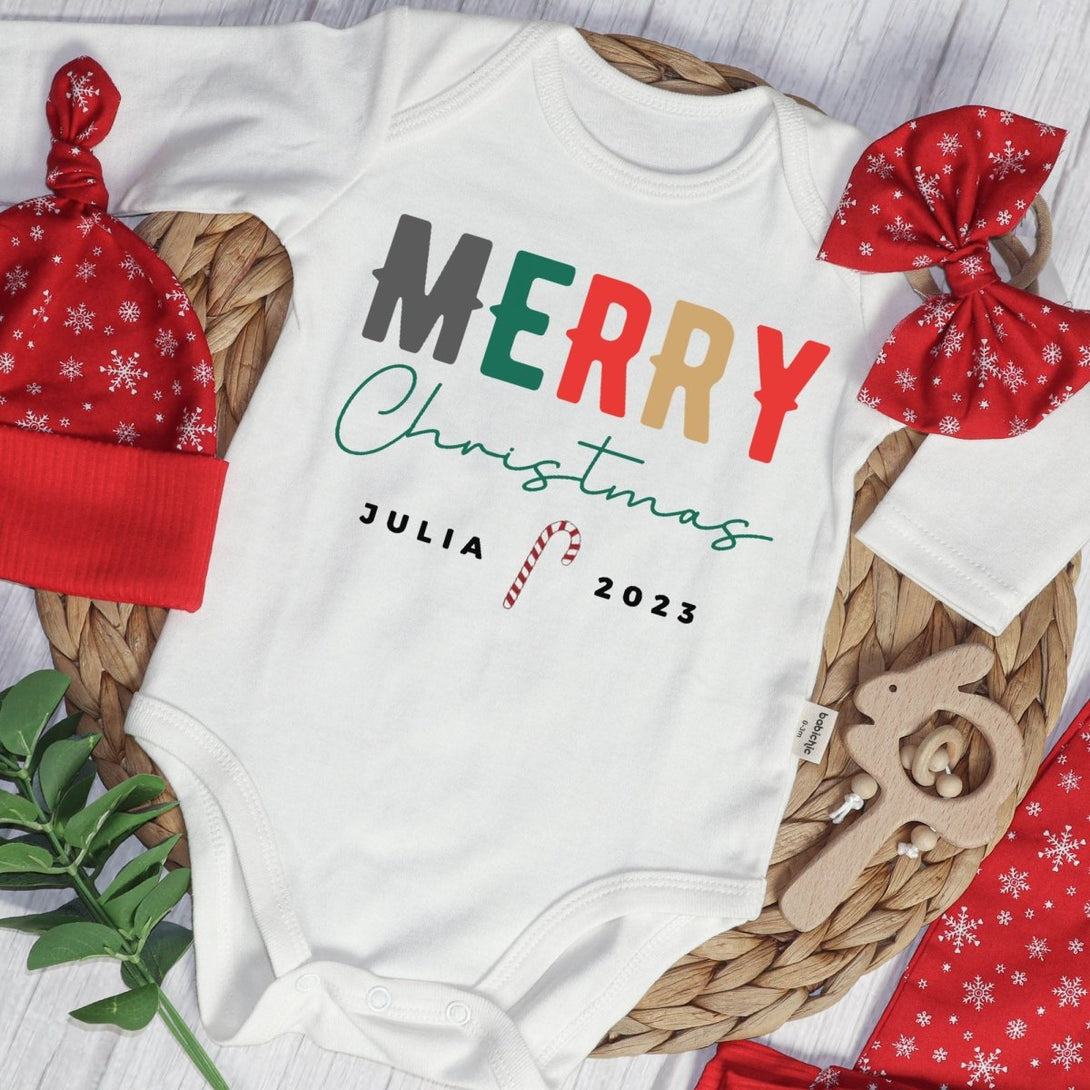 Personalized Christmas Neutral Long Sleeve Bodysuit and Long Pants Set | Custom Baby Onesies Merry Christmas Shitter's Full Baby Name - BabiChic