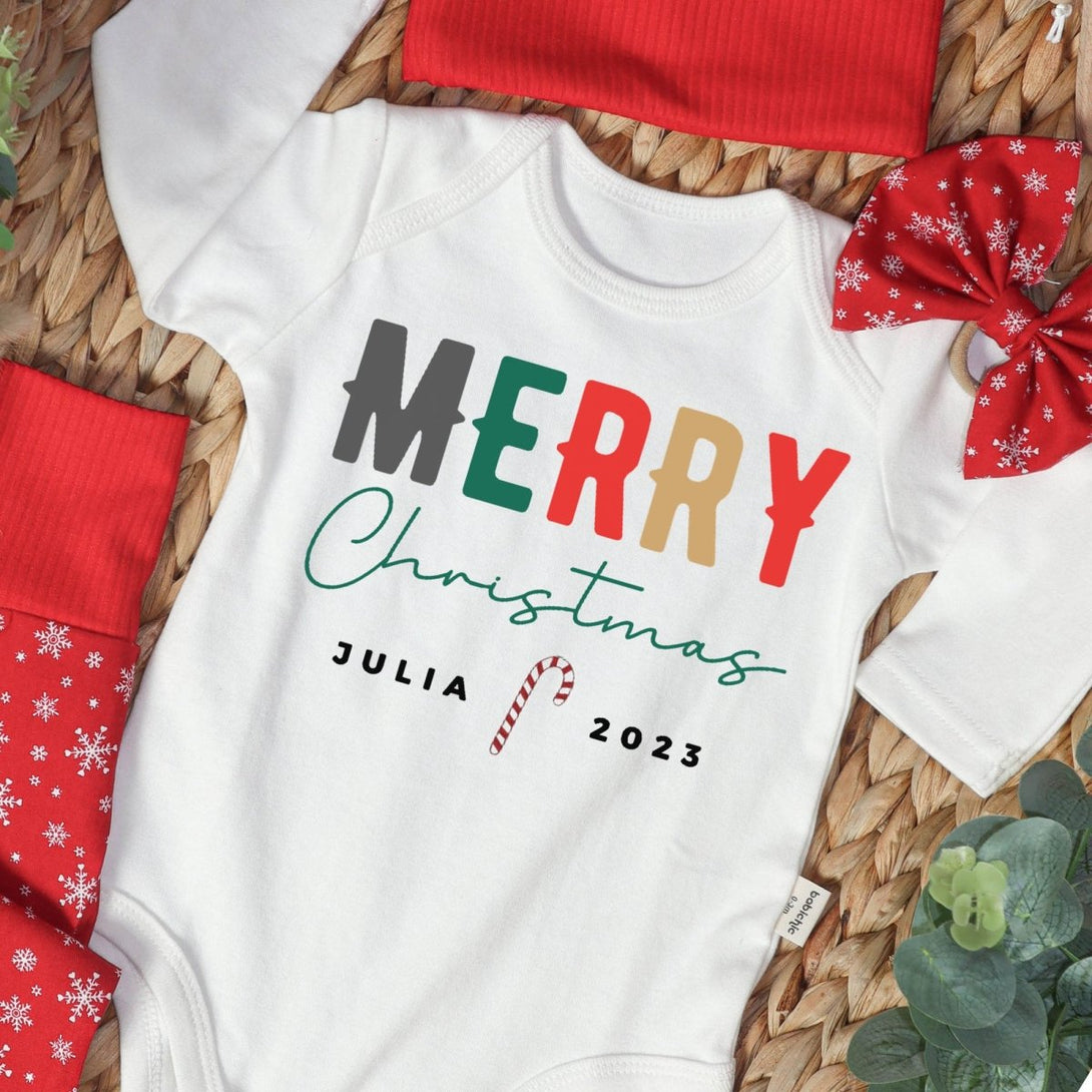 Personalized Christmas Neutral Long Sleeve Bodysuit and Long Pants Set | Custom Baby Onesies Merry Christmas Shitter's Full Baby Name - BabiChic