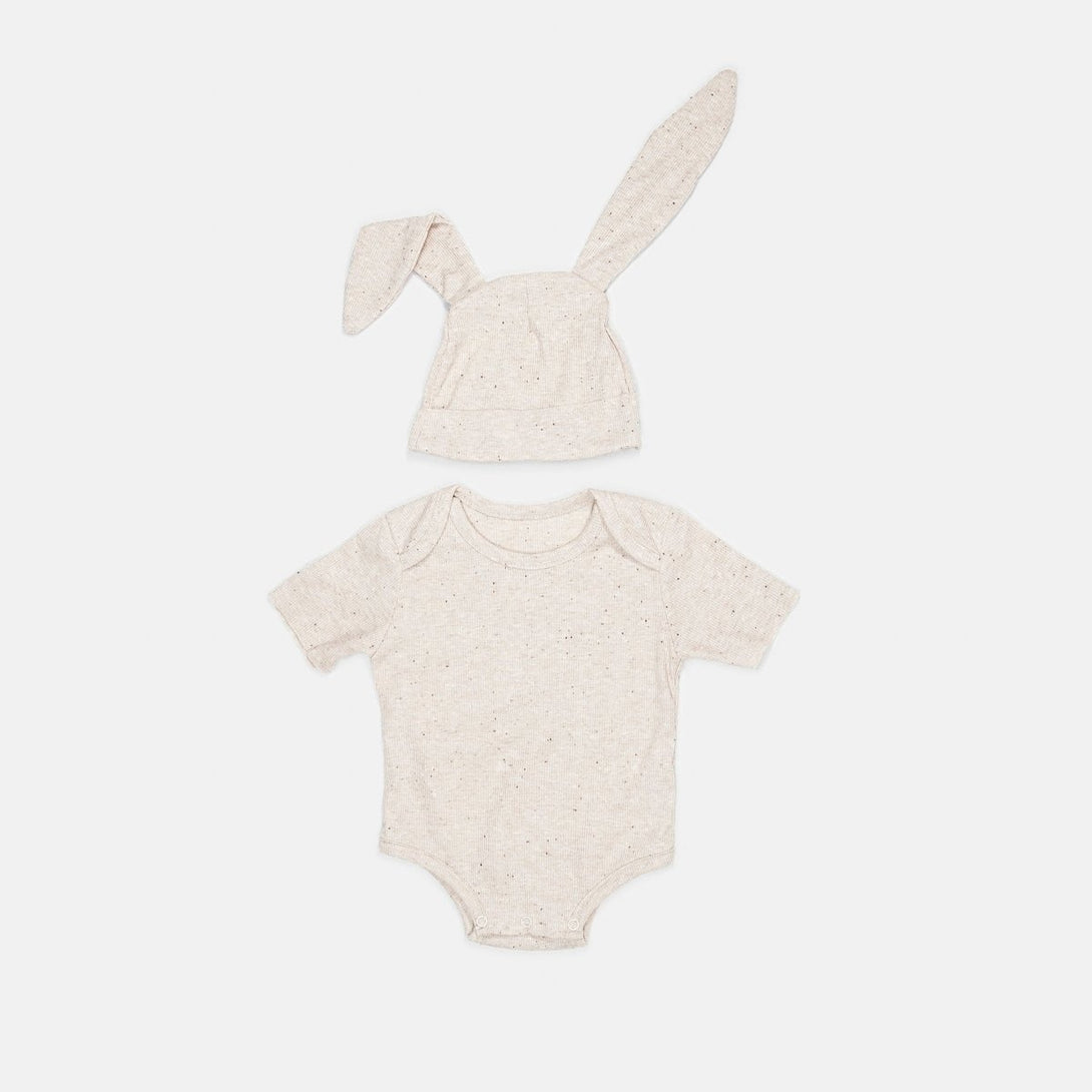 Personalized Gender Neutral Onesies Outfit & Ear Rabbit Hat Set, Embroidered Name Baby Must Haves For Family Gatherings Outfit - BabiChic