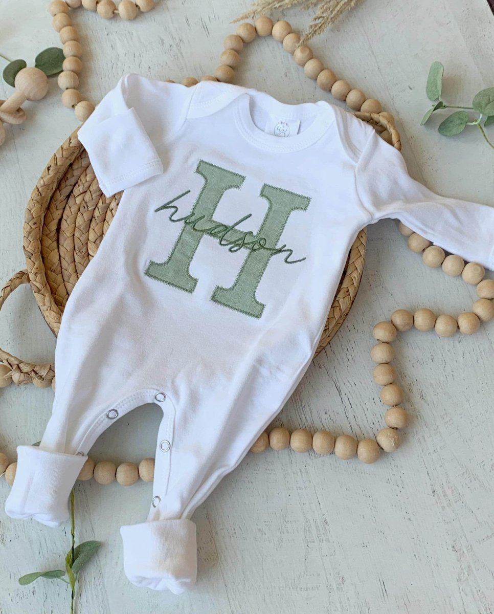 Personalized Neutral Baby Romper & Hat Set, Baby Boy Coming Home Outfit, Baby Shower Gift With Sage Green - BabiChic