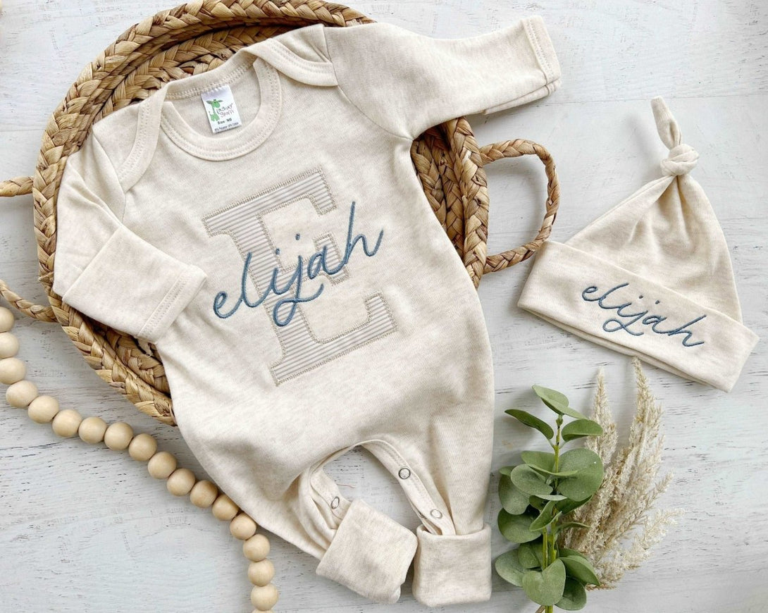 Personalized Neutral Baby Romper & Hat Set, Custom Infant Coming Home Outfit, Baby Shower Gift - BabiChic