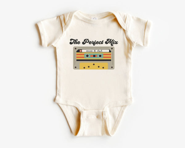 The Perfect Mix Baby Onesie - Retro Cassette Bodysuit - I Love My Mom & Dad Natural Onesie - BabiChic